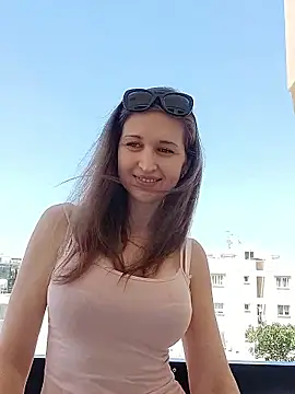 irresistibelle online show from 9, 5, 2026