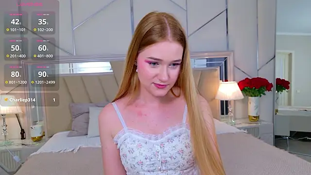 Snapshot of EmmiliRosse chatting on 5, 6, 2026 EmmiliRosse online show from 5, 6, 2026