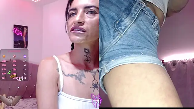 Snapshot of nielvadesire11 chatting on 18, 5, 2026 nielvadesire11 online show from 18, 5, 2026
