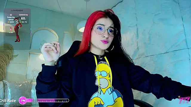 Snapshot of Moon_Red_r chatting on 27, 4, 2026 Moon Red r online show from 27, 4, 2026
