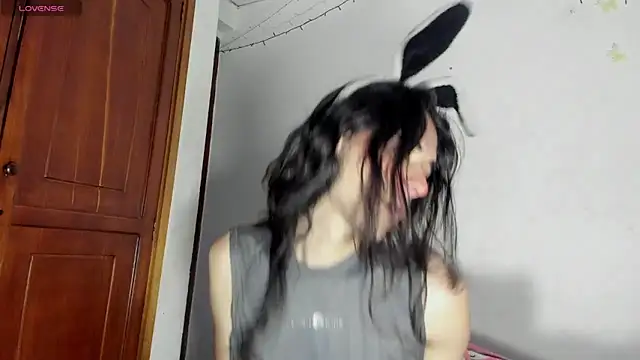 melany filly online show from 11, 5, 2026