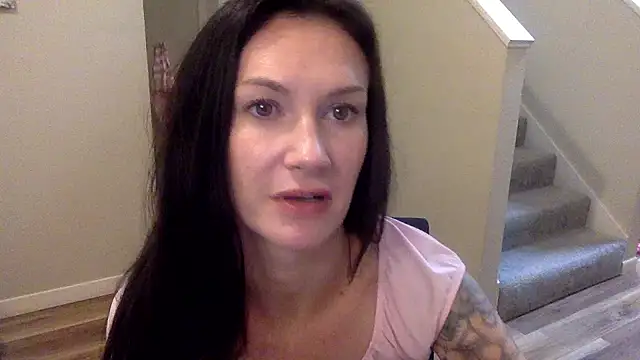 missvixenn online show from 18, 4, 2026