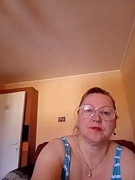 Snapshot of I_amVeronicle chatting on 10, 6, 2026 I amVeronicle online show from 10, 6, 2026