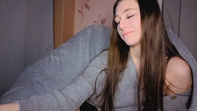 SunlitDeslre online show from 19, 4, 2026