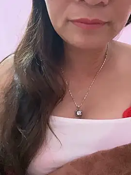  Sara pusy online show from 18, 4, 2026