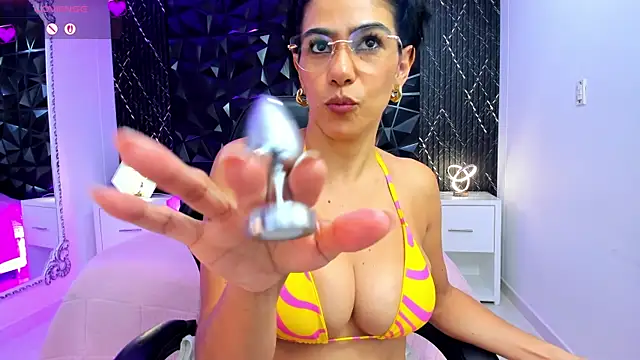 Snapshot of MandyFisher chatting on 11, 7, 2026 MandyFisher online show from 11, 7, 2026