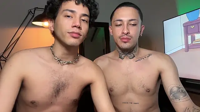 Snapshot of Noah_and_Steven chatting on 23, 7, 2026 Noah and Steven online show from 23, 7, 2026