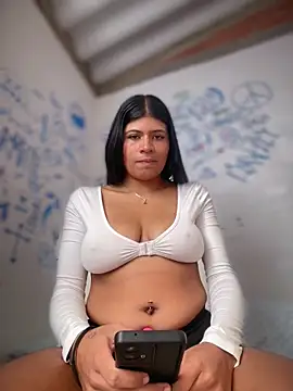 ElahiaMarquez online show from 12, 5, 2026