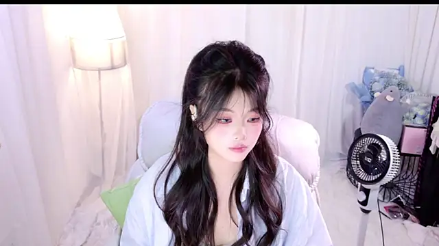 Snapshot of ChuYI-007 chatting on 21, 4, 2026 ChuYI-007 online show from 21, 4, 2026