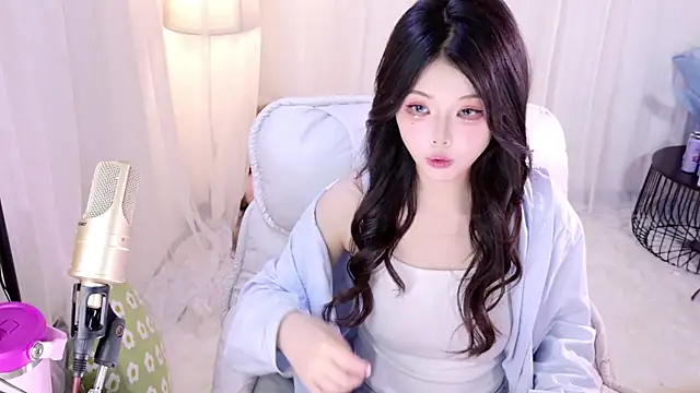 Snapshot of ChuYI-007 chatting on 26, 4, 2026 ChuYI-007 online show from 26, 4, 2026