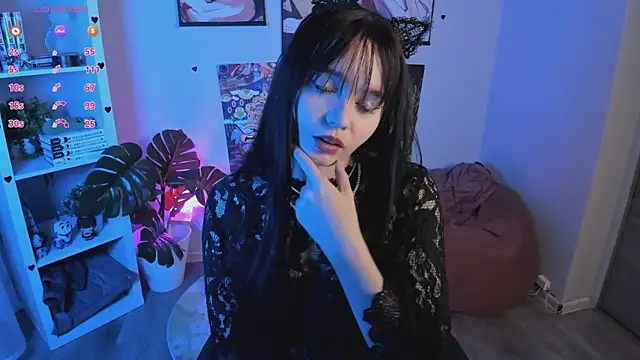 Snapshot of Tomie_Kawakami chatting on 8, 5, 2026 Tomie Kawakami online show from 8, 5, 2026