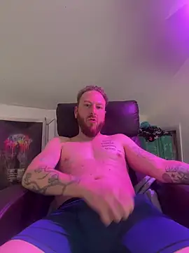 Snapshot of MrPurple999 chatting on 13, 6, 2026 MrPurple999 online show from 13, 6, 2026