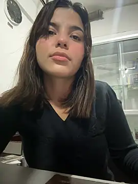 Mia Tylor01 online show from 24, 6, 2026