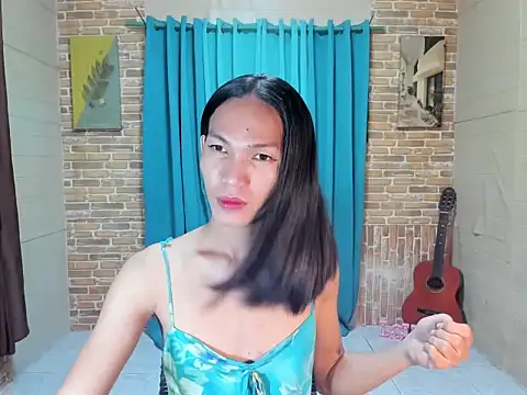 urnaughty kim online show from 25, 5, 2026
