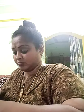 Snapshot of Jassminsree chatting on 22, 4, 2026 Jassminsree online show from 22, 4, 2026