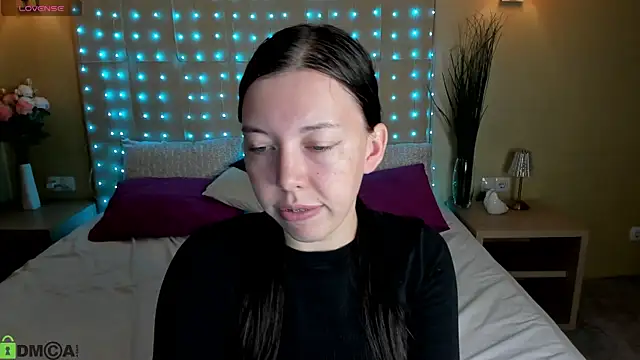 Sandra Ross online show from 26, 7, 2026