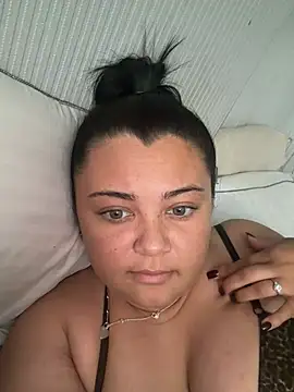 Snapshot of Laurenrose_x chatting on 11, 5, 2026 Laurenrose x online show from 11, 5, 2026