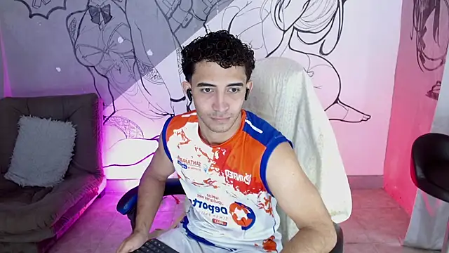 Snapshot of caius_bigcock1 chatting on 30, 5, 2026 caius bigcock1 online show from 30, 5, 2026