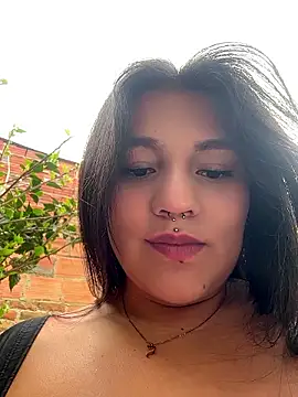 Snapshot of emily_gv1 chatting on 4, 7, 2026 emily gv1 online show from 4, 7, 2026