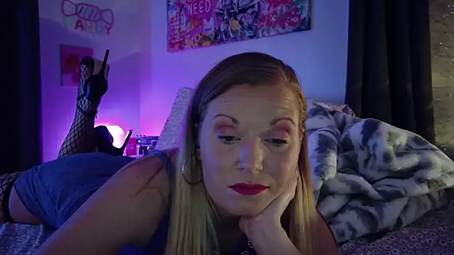 xlilianaxx online show from 11, 5, 2026