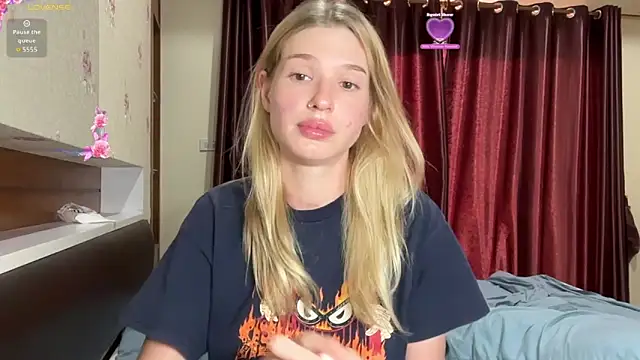 crazysuckks online show from 27, 4, 2026