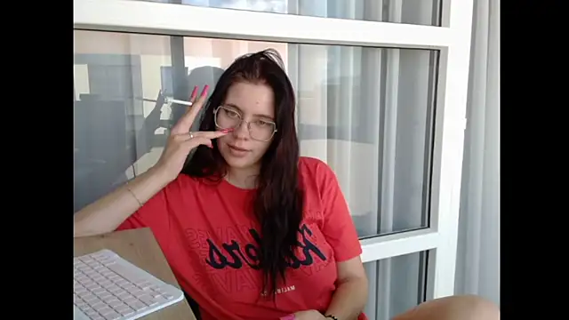 Snapshot of Lanaa_Rossee chatting on 9, 6, 2026 Lanaa Rossee online show from 9, 6, 2026