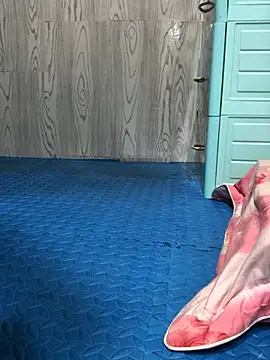 Ly-sexyy online show from 11, 5, 2026