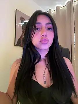 Snapshot of IsabellaNoir_ chatting on 6, 7, 2026 IsabellaNoir online show from 6, 7, 2026