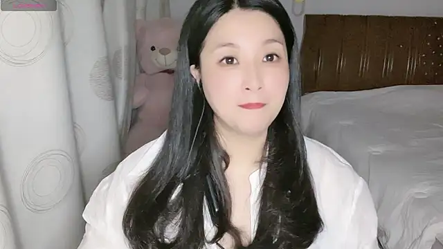 Snapshot of D-Misslu chatting on 30, 5, 2026 D-Misslu online show from 30, 5, 2026