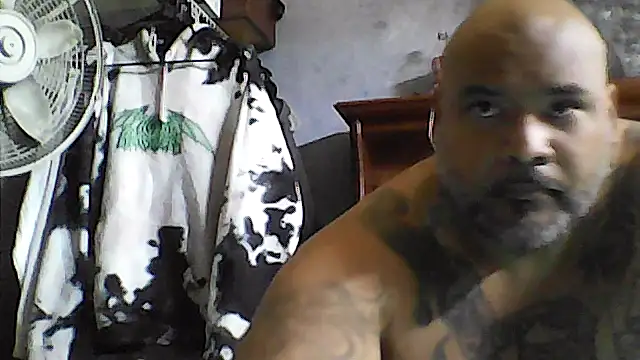 Snapshot of joeyslicks chatting on 2, 5, 2026 joeyslicks online show from 2, 5, 2026