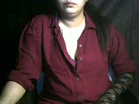 aaysha lov online show from 2, 5, 2026