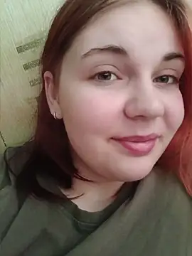Snapshot of LoisFox chatting on 7, 5, 2026 LoisFox online show from 7, 5, 2026