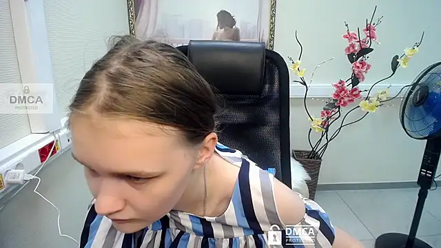Snapshot of _donnaSia_ chatting on 25, 7, 2026 donnaSia online show from 25, 7, 2026