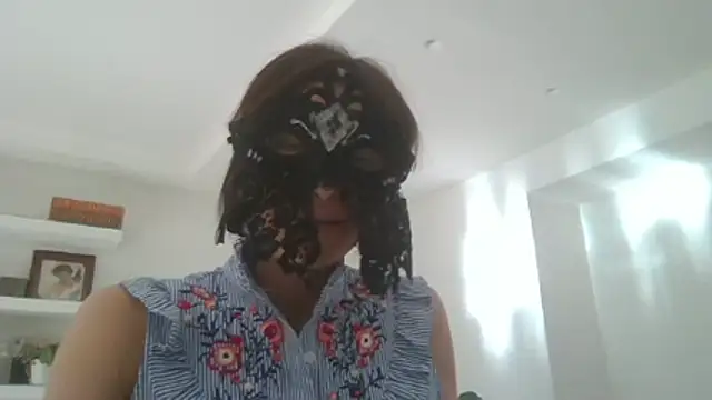 Snapshot of HelenTiAscolta chatting on 30, 5, 2026 HelenTiAscolta online show from 30, 5, 2026