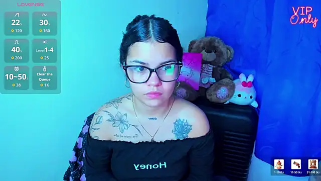 Snapshot of angelina_77 chatting on 20, 7, 2026 angelina 77 online show from 20, 7, 2026