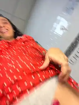Snapshot of SinSirenXXX chatting on 25, 4, 2026 SinSirenXXX online show from 25, 4, 2026