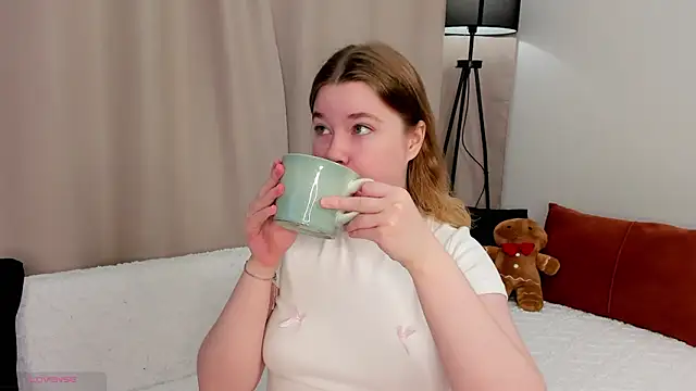 Snapshot of MERRIEMS chatting on 9, 5, 2026 MERRIEMS online show from 9, 5, 2026