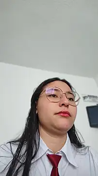 Queen linda1 online show from 4, 8, 2026