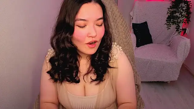 Snapshot of MomoRins chatting on 1, 5, 2026 MomoRins online show from 1, 5, 2026