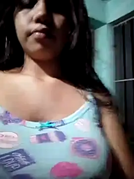 Snapshot of Pervertida15 chatting on 8, 5, 2026 Pervertida15 online show from 8, 5, 2026