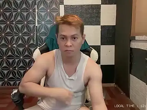 FuckMeeGUYS online show from 25, 5, 2026