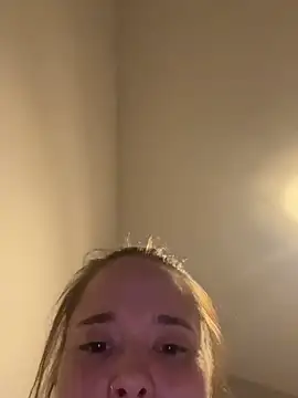 Poppylooloo online show from 7, 5, 2026