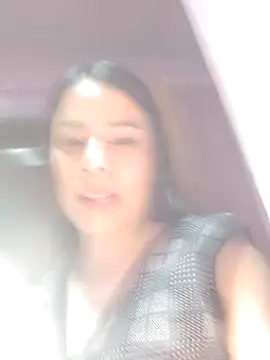 Snapshot of Nicol_Alvarez1 chatting on 1, 5, 2026 Nicol Alvarez1 online show from 1, 5, 2026