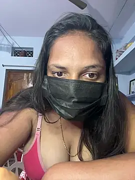 Snapshot of Deepuu__Telugu chatting on 30, 7, 2026 Deepuu Telugu online show from 30, 7, 2026