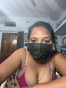 Snapshot of Deepuu__Telugu chatting on 5, 8, 2026 Deepuu Telugu online show from 5, 8, 2026