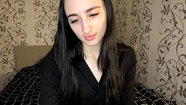 Snapshot of RosamondRuhn chatting on 9, 6, 2026 RosamondRuhn online show from 9, 6, 2026