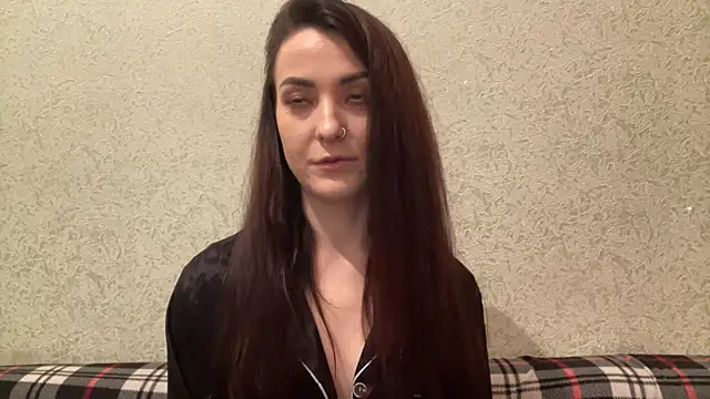Snapshot of Madisonlovx chatting on 23, 4, 2026 Madisonlovx online show from 23, 4, 2026