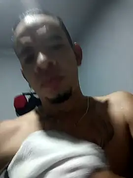 hotshame21 online show from 28, 4, 2026