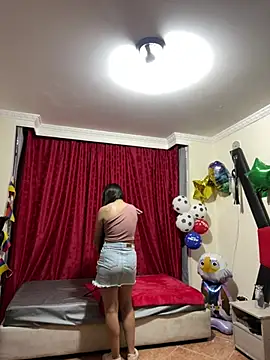 Snapshot of SamiiContreras_ chatting on 15, 7, 2026 SamiiContreras online show from 15, 7, 2026