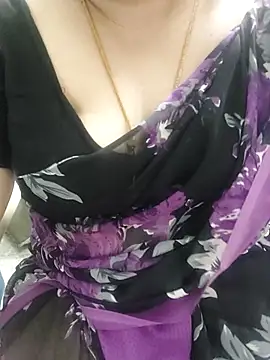 Snapshot of Call_Honey chatting on 8, 7, 2026 Call Honey online show from 8, 7, 2026